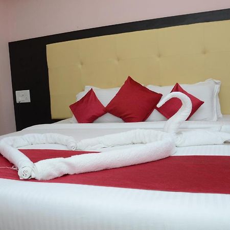 Sai Leela Grand Hotell Mumbai Exteriör bild