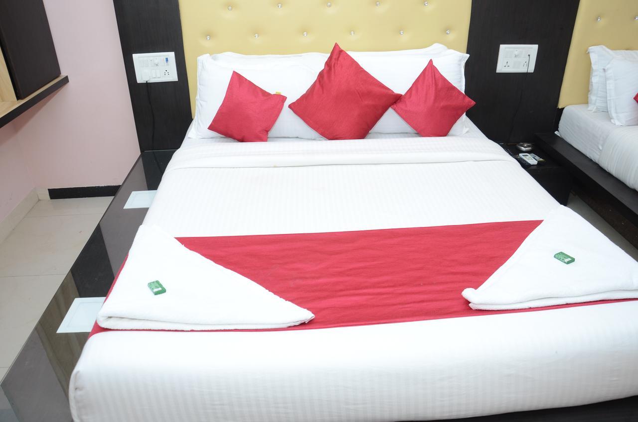 Sai Leela Grand Hotell Mumbai Exteriör bild