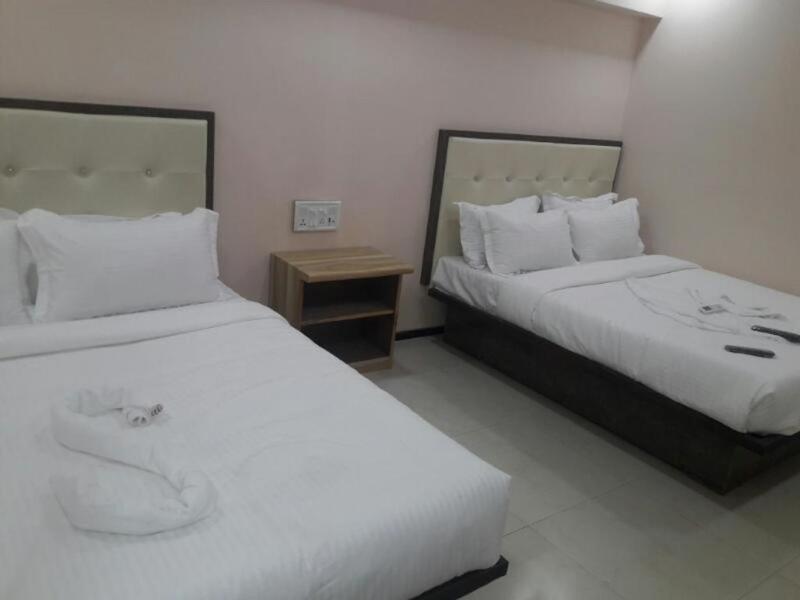 Sai Leela Grand Hotell Mumbai Exteriör bild