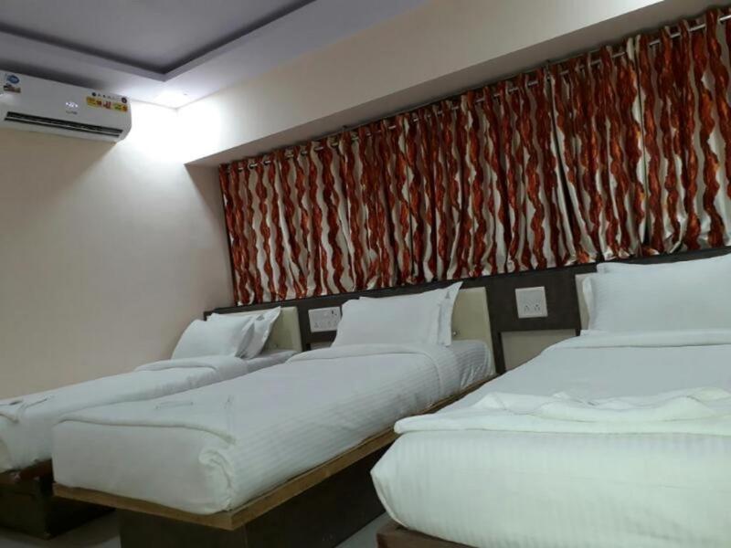 Sai Leela Grand Hotell Mumbai Exteriör bild