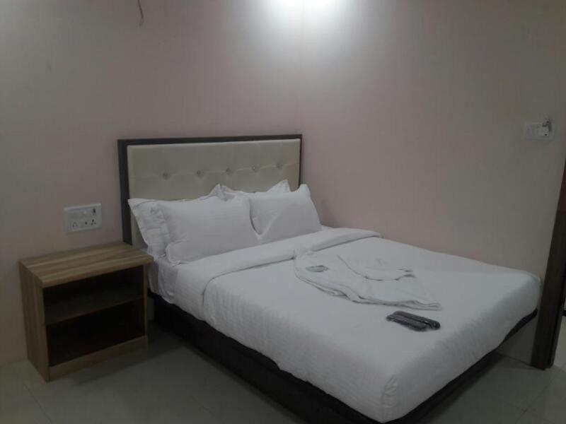 Sai Leela Grand Hotell Mumbai Exteriör bild