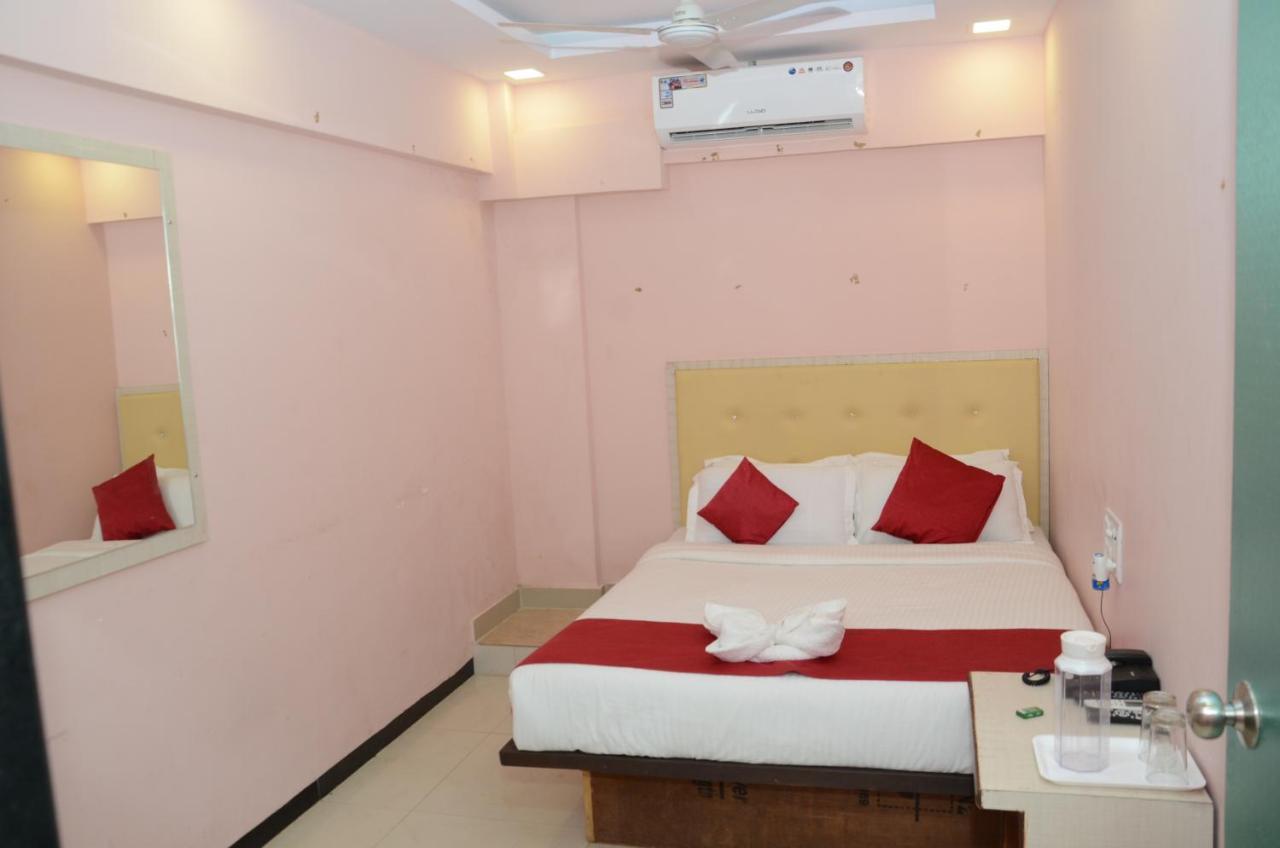 Sai Leela Grand Hotell Mumbai Exteriör bild