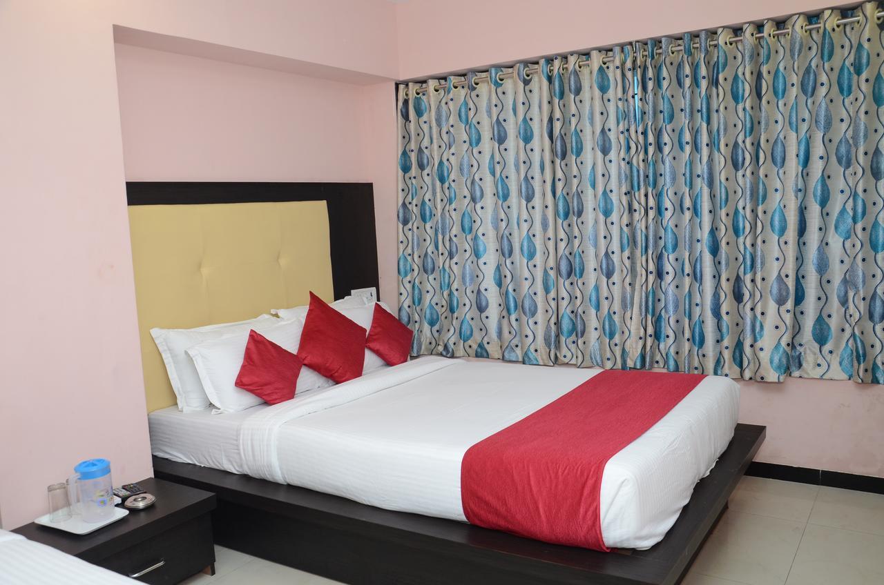 Sai Leela Grand Hotell Mumbai Exteriör bild