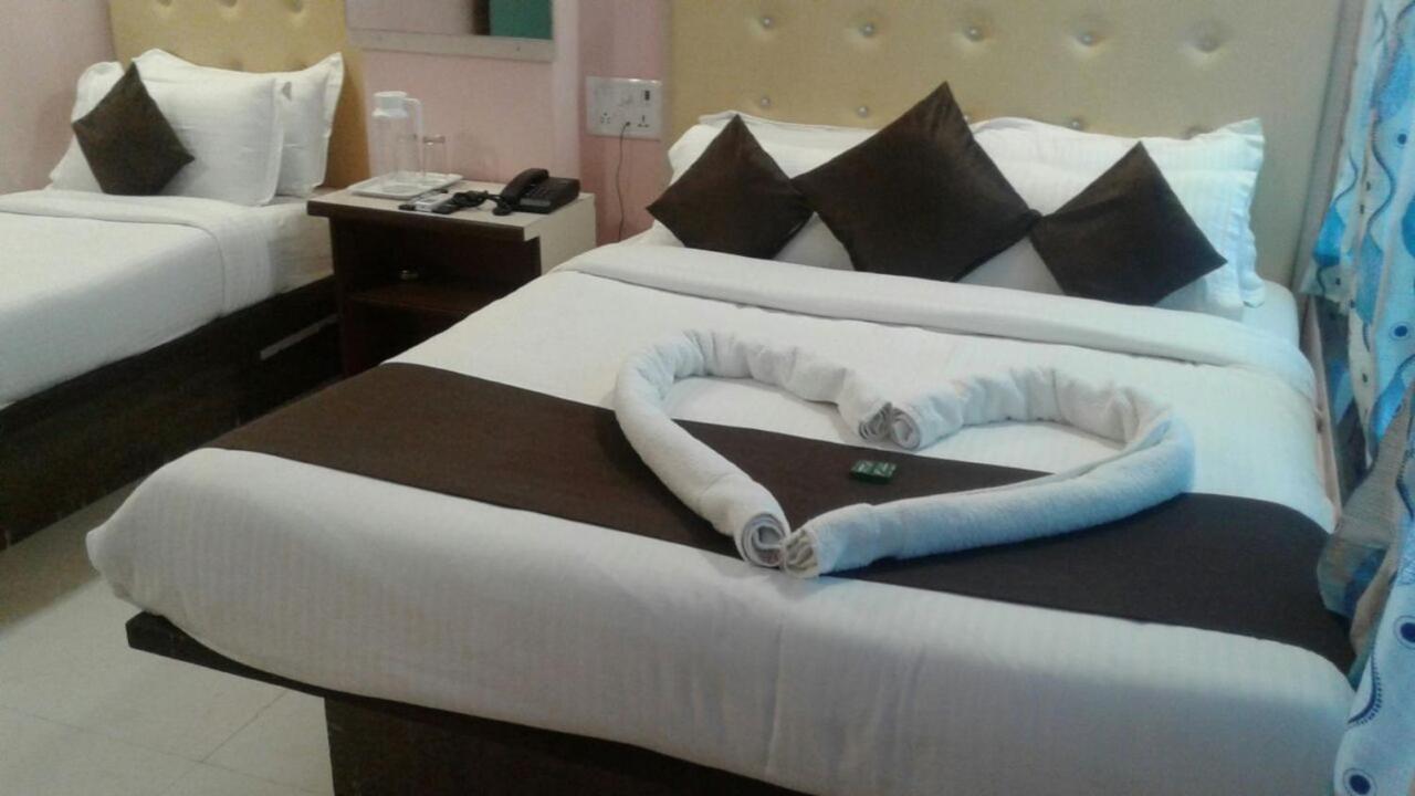 Sai Leela Grand Hotell Mumbai Exteriör bild
