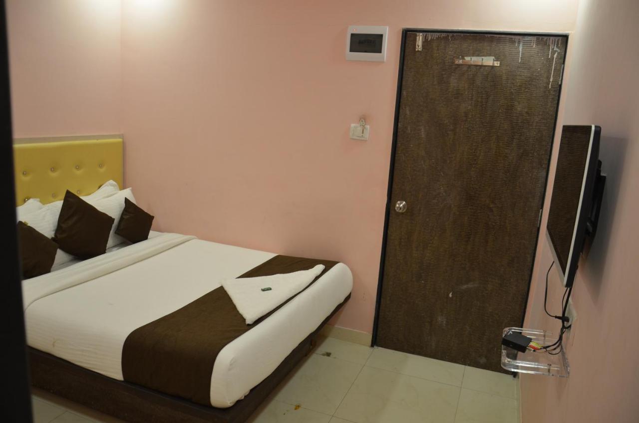 Sai Leela Grand Hotell Mumbai Exteriör bild