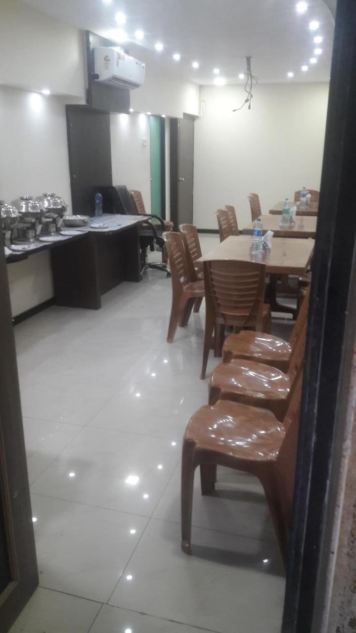 Sai Leela Grand Hotell Mumbai Exteriör bild